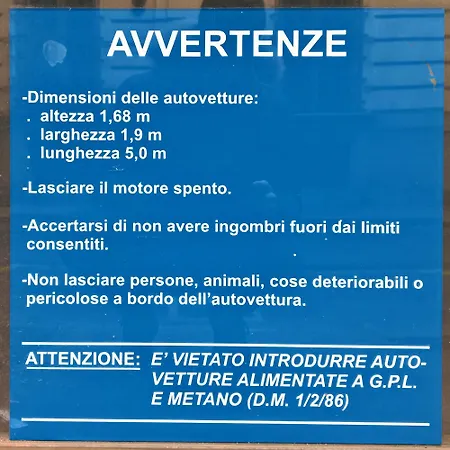 Charm Parking Included Appartamento